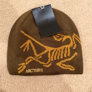 Arc'teryx Olive and Gold Beanie One Size with Tags